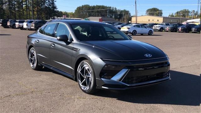 new 2026 Hyundai Sonata car, priced at $32,050