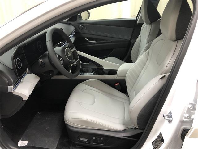 new 2025 Hyundai ELANTRA HEV car, priced at $32,060