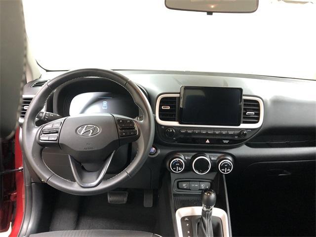 new 2024 Hyundai Venue car