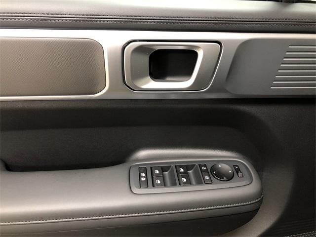 new 2025 Hyundai Santa Fe car, priced at $40,919