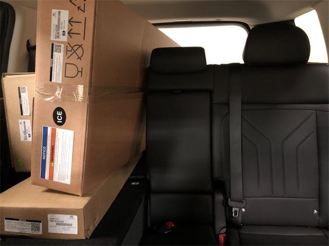 new 2025 Hyundai Santa Fe car, priced at $40,919