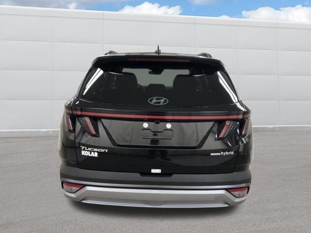 new 2025 Hyundai TUCSON Hybrid car, priced at $37,915