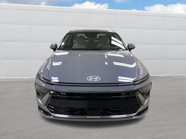 new 2025 Hyundai Sonata Hybrid car, priced at $31,610