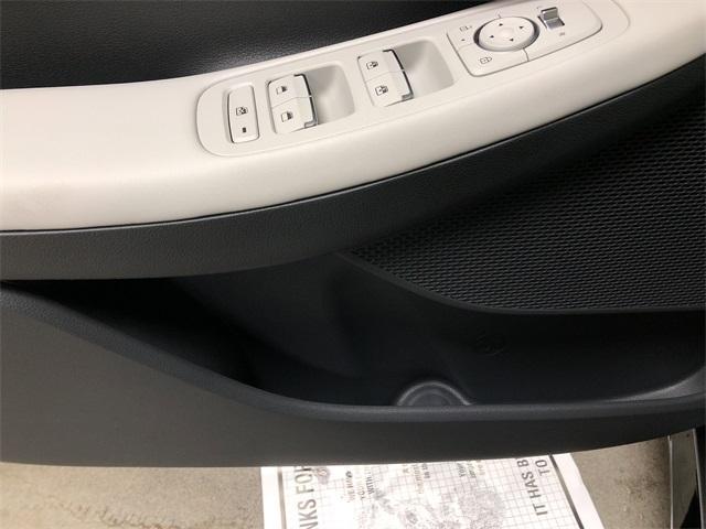 new 2025 Hyundai Sonata Hybrid car, priced at $31,610