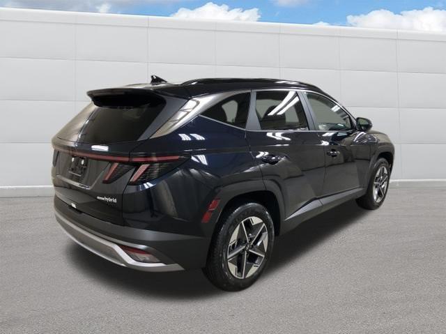 new 2025 Hyundai TUCSON Hybrid car, priced at $37,915