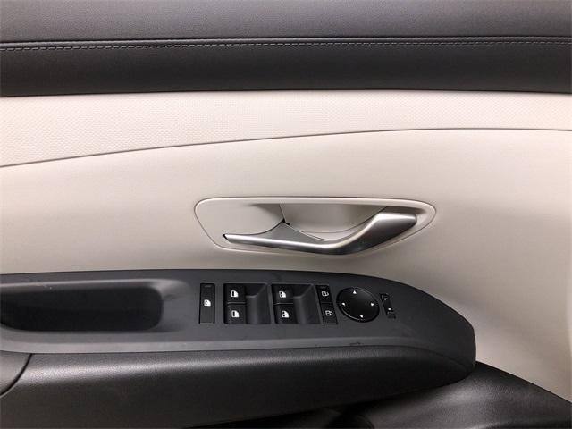 new 2025 Hyundai Tucson car, priced at $32,895