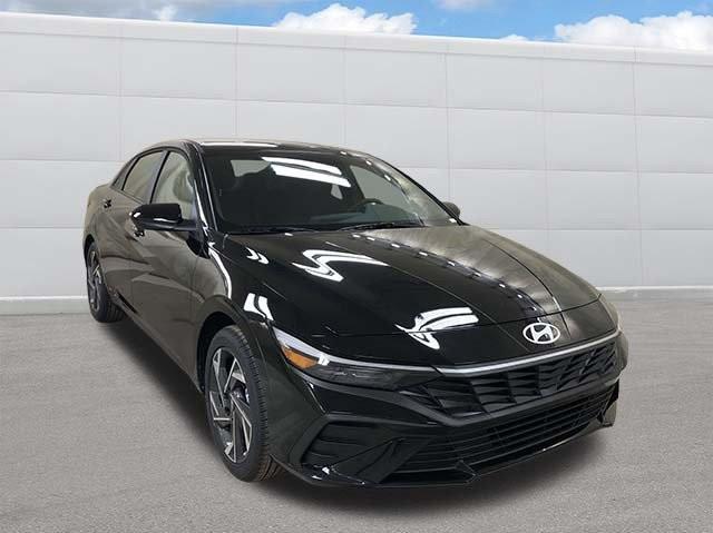 new 2025 Hyundai Elantra car, priced at $25,025