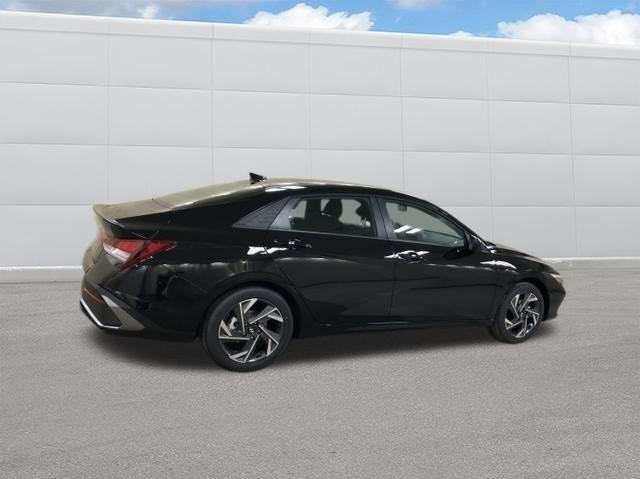 new 2025 Hyundai Elantra car, priced at $25,025