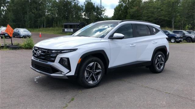 new 2025 Hyundai TUCSON Hybrid car, priced at $39,685