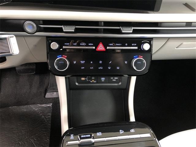 new 2025 Hyundai TUCSON Hybrid car, priced at $35,570