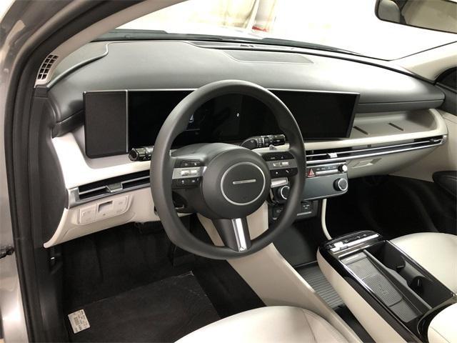 new 2025 Hyundai TUCSON Hybrid car, priced at $35,570