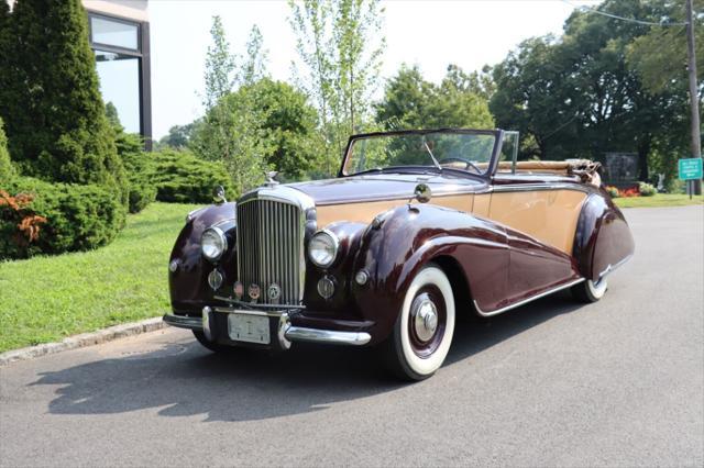 used 1952 Bentley Mark VI car, priced at $135,000