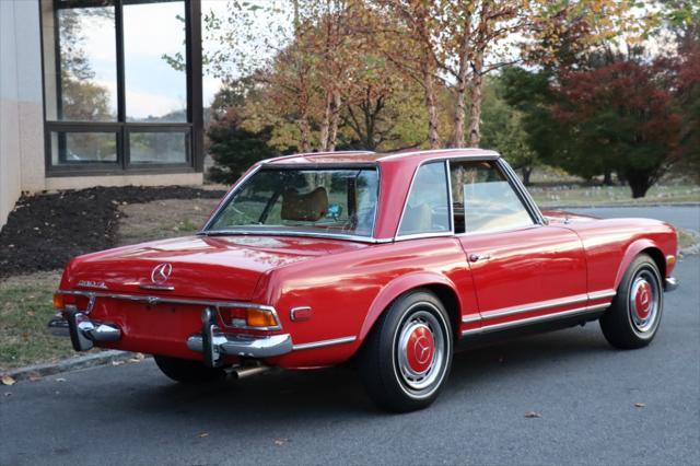 used 1970 Mercedes-Benz 280SL car, priced at $62,500