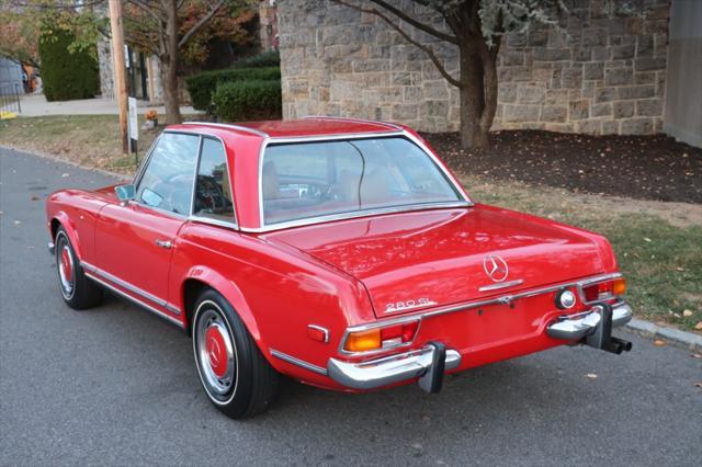 used 1970 Mercedes-Benz 280SL car, priced at $62,500