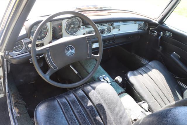 used 1969 Mercedes-Benz 280SL car, priced at $57,500