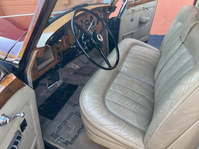 used 1965 Rolls-Royce Silver Cloud III car, priced at $167,500