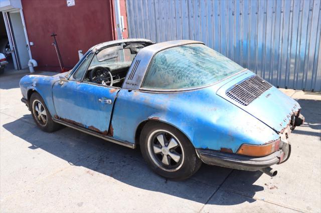 used 1972 Porsche 911 car, priced at $67,500