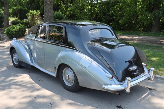 used 1954 Bentley R-Type car, priced at $29,950