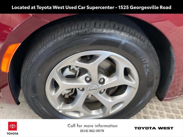 used 2023 Chrysler Pacifica car, priced at $32,338