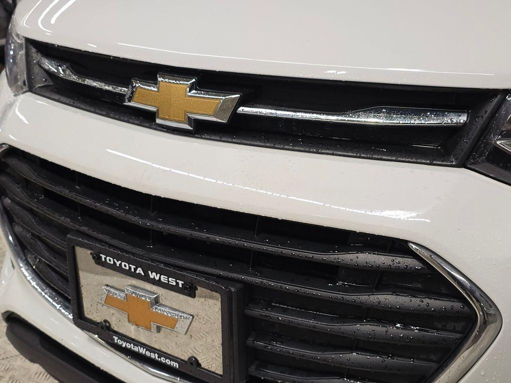 used 2018 Chevrolet Trax car, priced at $10,995