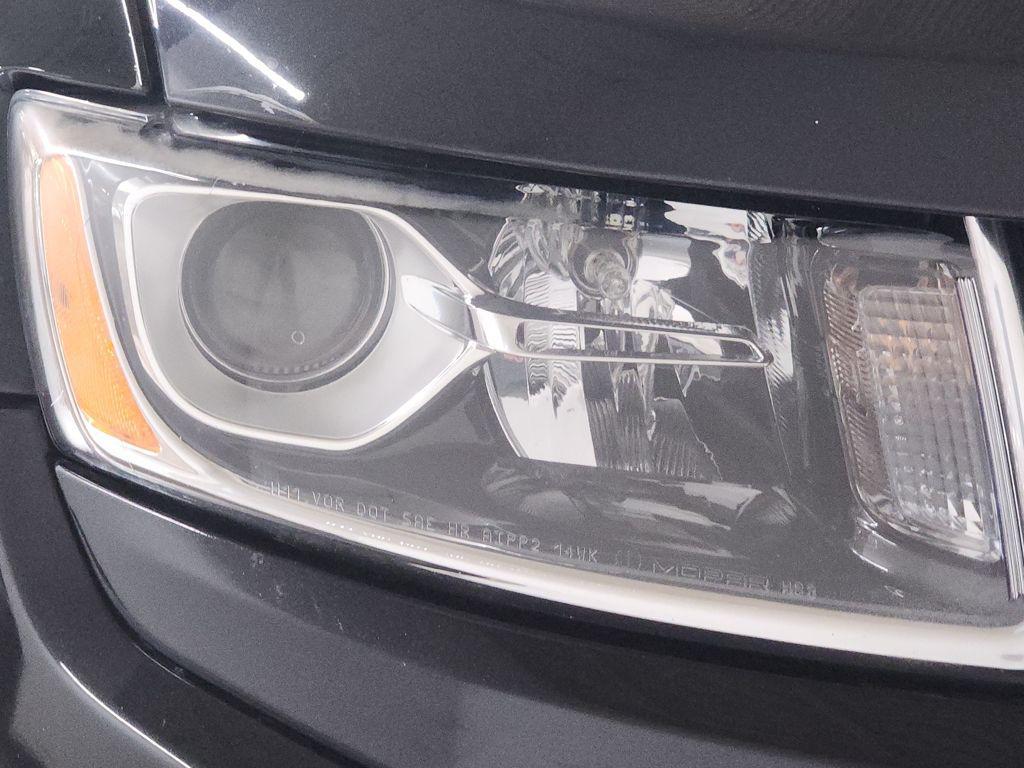 used 2016 Jeep Grand Cherokee car, priced at $10,884