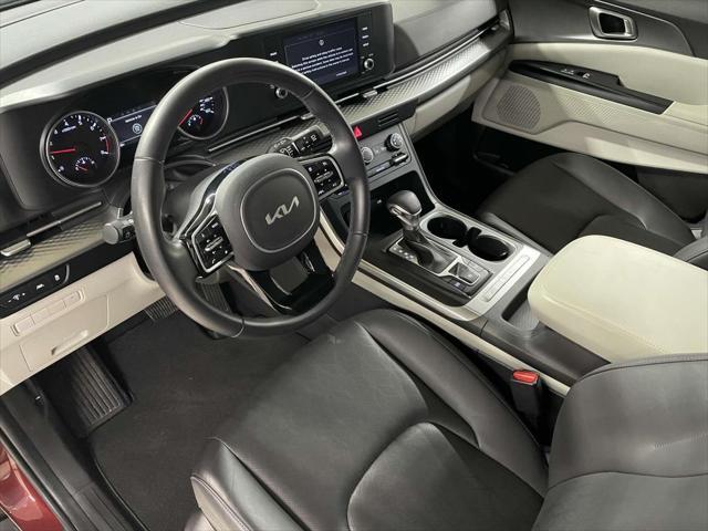 used 2024 Kia Carnival car, priced at $32,995