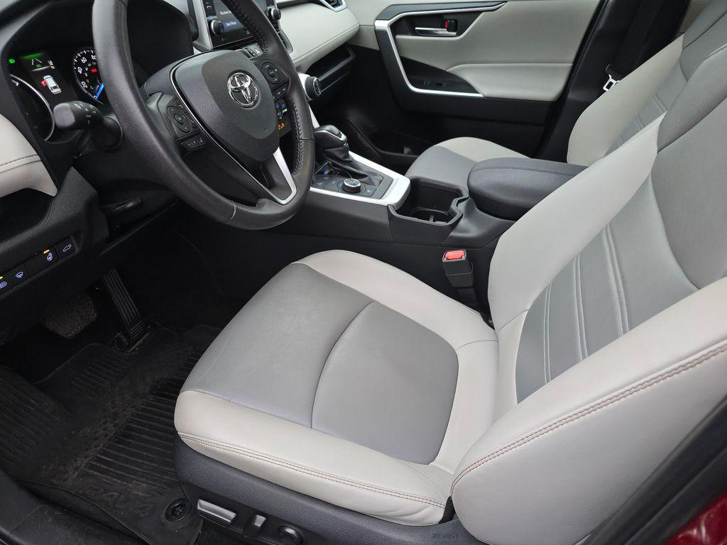 used 2022 Toyota RAV4 Hybrid car, priced at $29,251