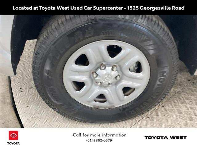 used 2022 Toyota Tundra car, priced at $37,297