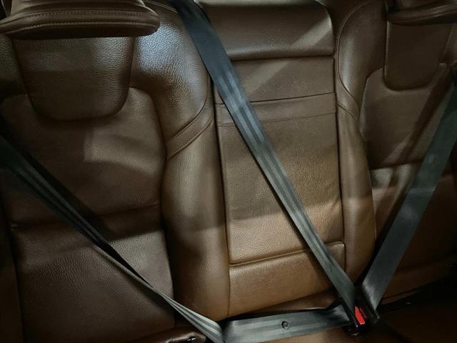 used 2021 Volvo XC60 car, priced at $23,495