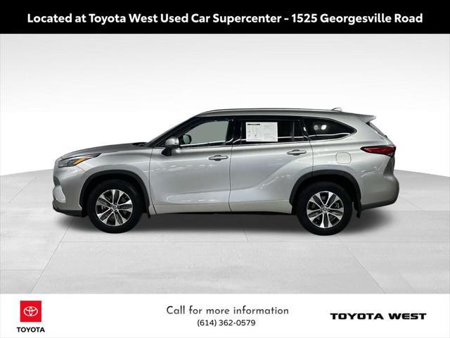 used 2021 Toyota Highlander car, priced at $35,513