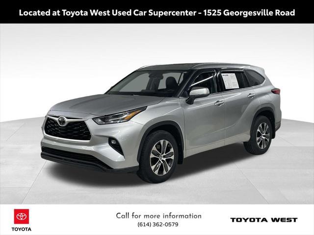 used 2021 Toyota Highlander car, priced at $35,513