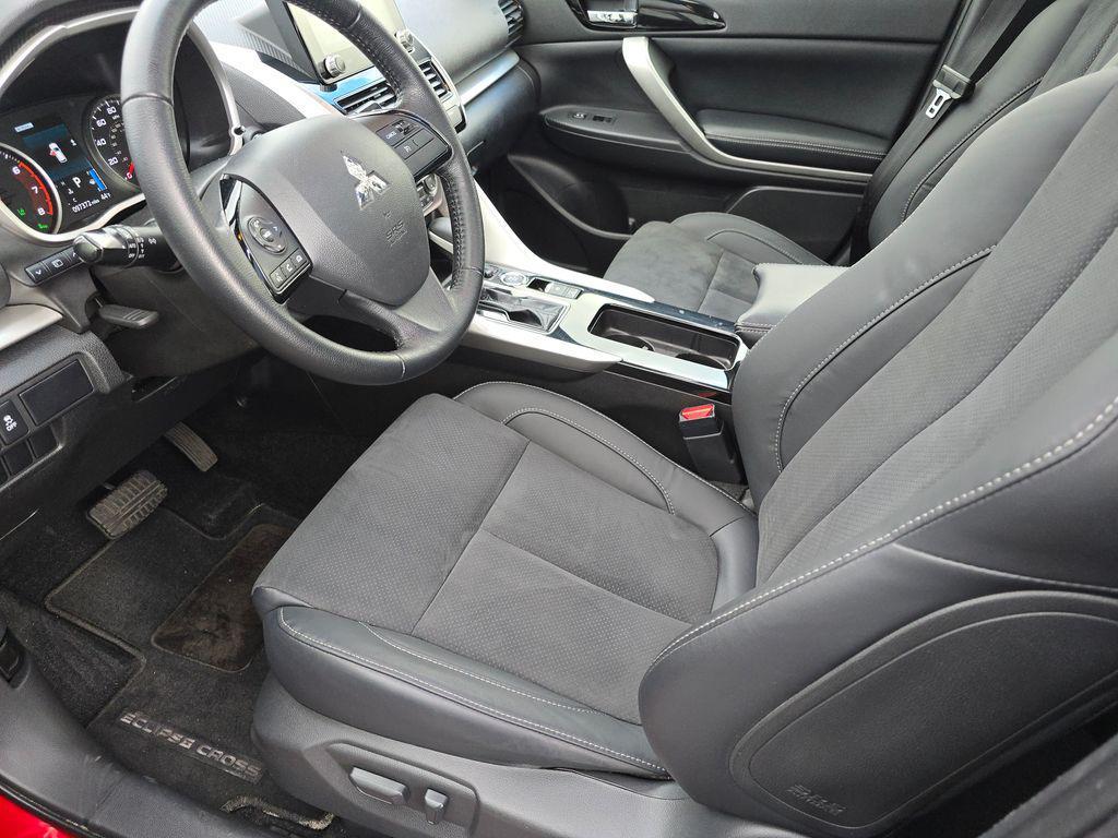 used 2023 Mitsubishi Eclipse Cross car, priced at $16,995