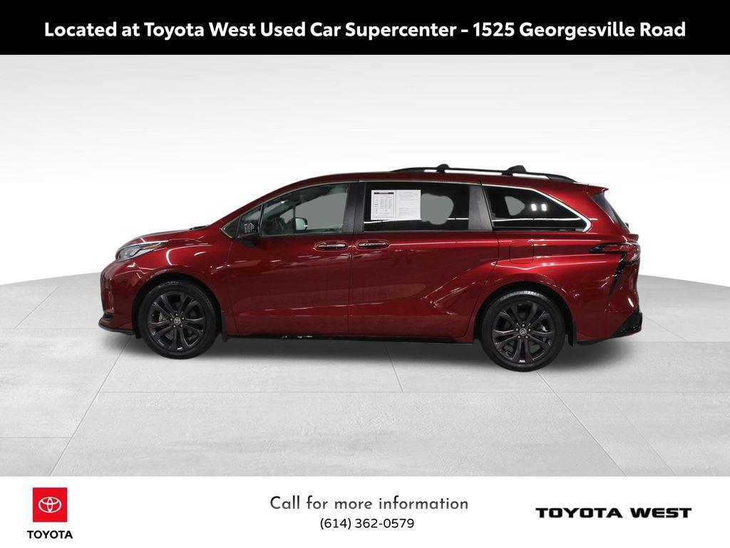 used 2022 Toyota Sienna car, priced at $40,882