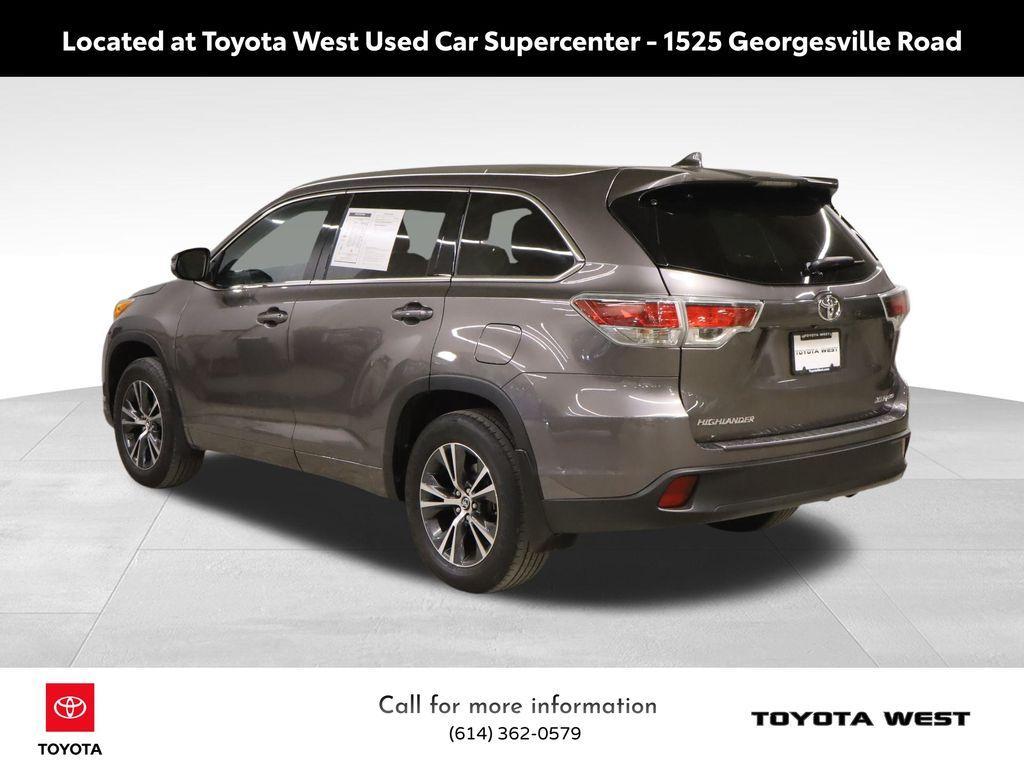 used 2016 Toyota Highlander car, priced at $19,275