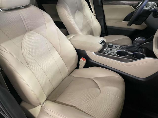 used 2024 Toyota Highlander car, priced at $46,995