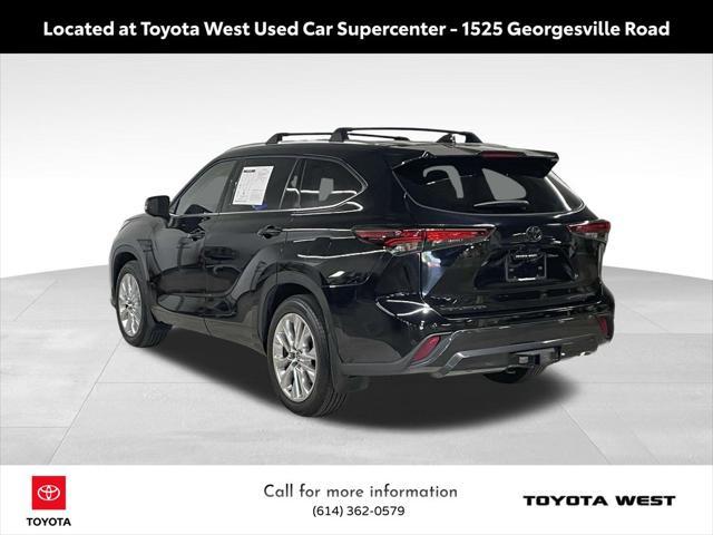 used 2024 Toyota Highlander car, priced at $46,995