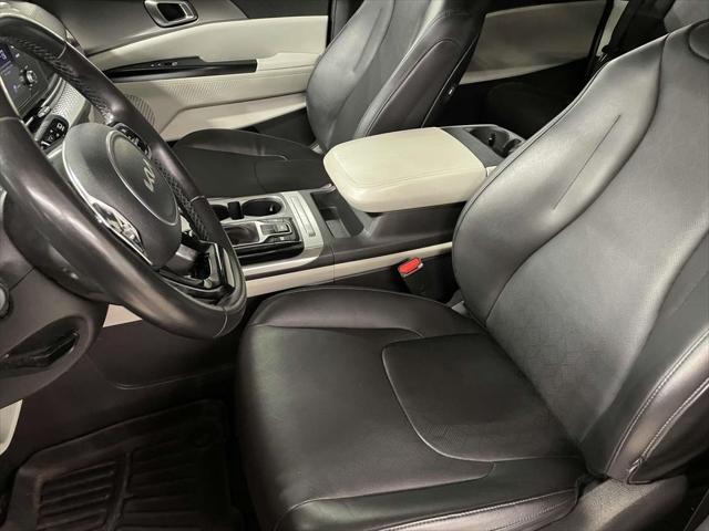 used 2022 Kia Carnival car, priced at $25,995