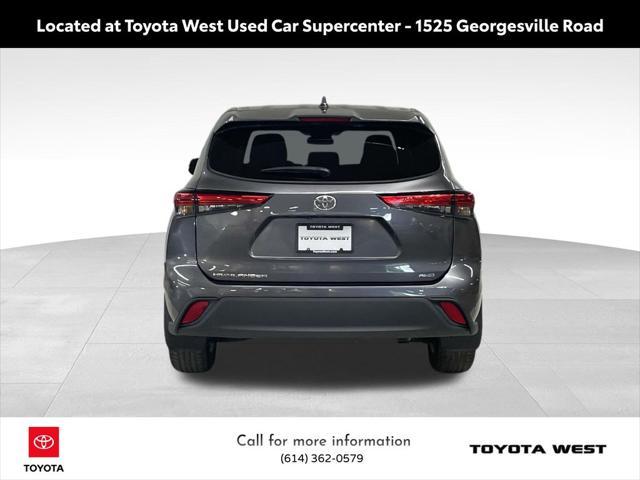 used 2021 Toyota Highlander car, priced at $28,795