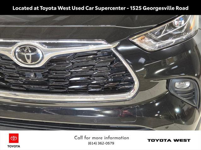 used 2023 Toyota Highlander car, priced at $47,555