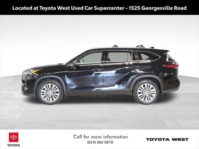 used 2023 Toyota Highlander car, priced at $47,555