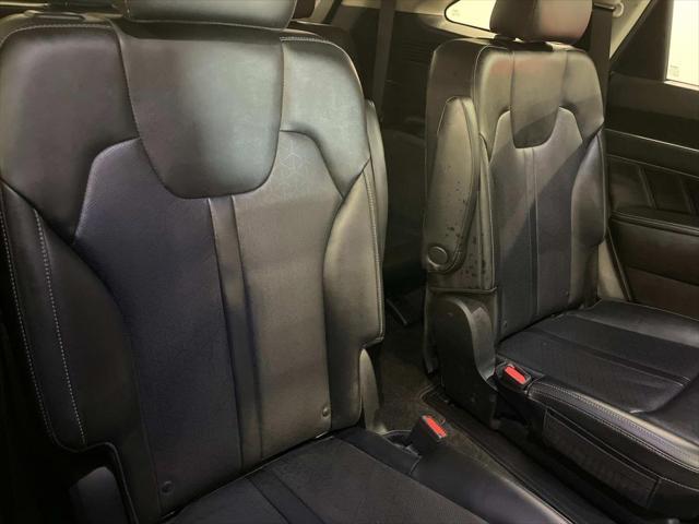 used 2022 Kia Sorento car, priced at $28,883