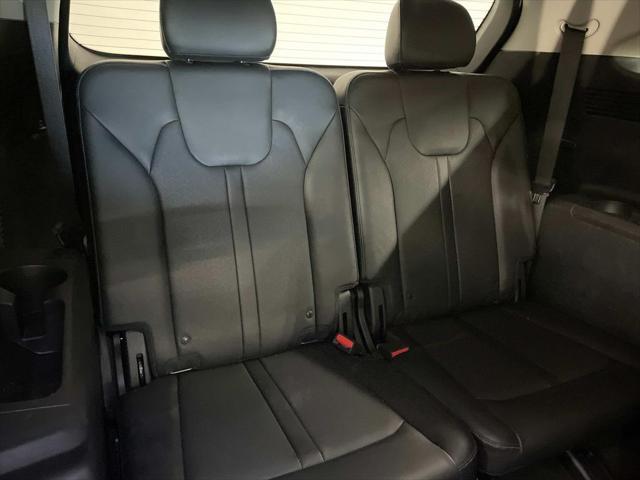 used 2022 Kia Sorento car, priced at $28,883