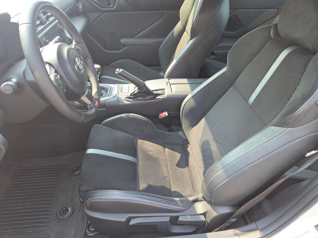 used 2023 Toyota GR86 car, priced at $29,495