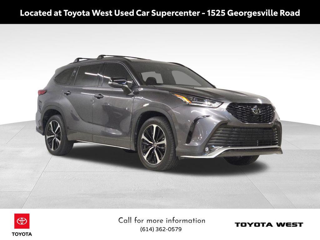 used 2021 Toyota Highlander car, priced at $35,695