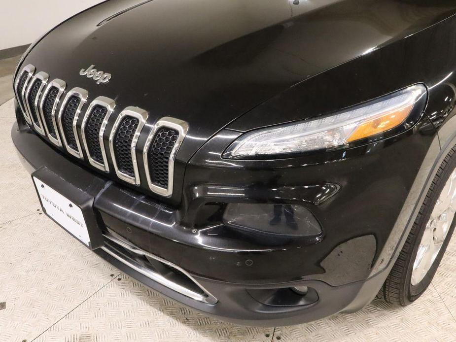 used 2014 Jeep Cherokee car, priced at $9,589