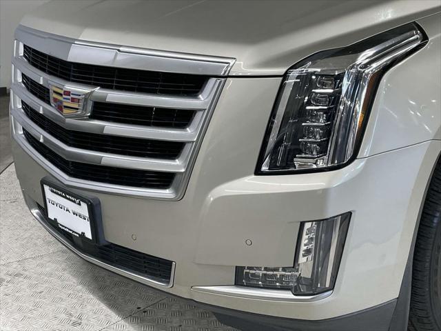 used 2015 Cadillac Escalade car, priced at $25,991