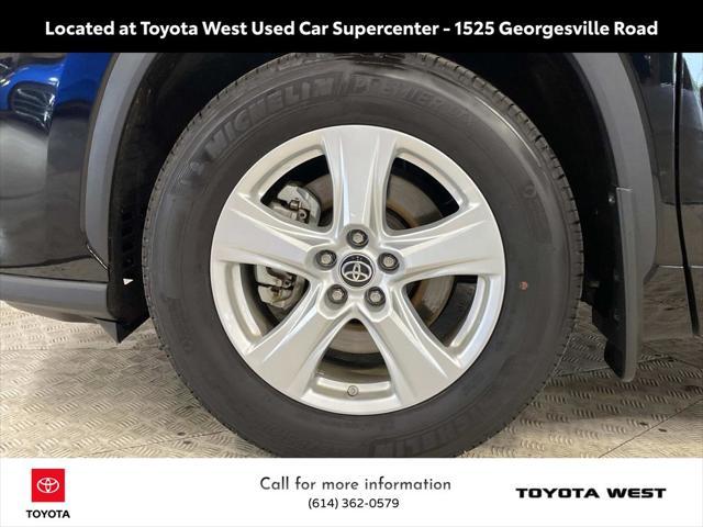 used 2023 Toyota Highlander car, priced at $35,718