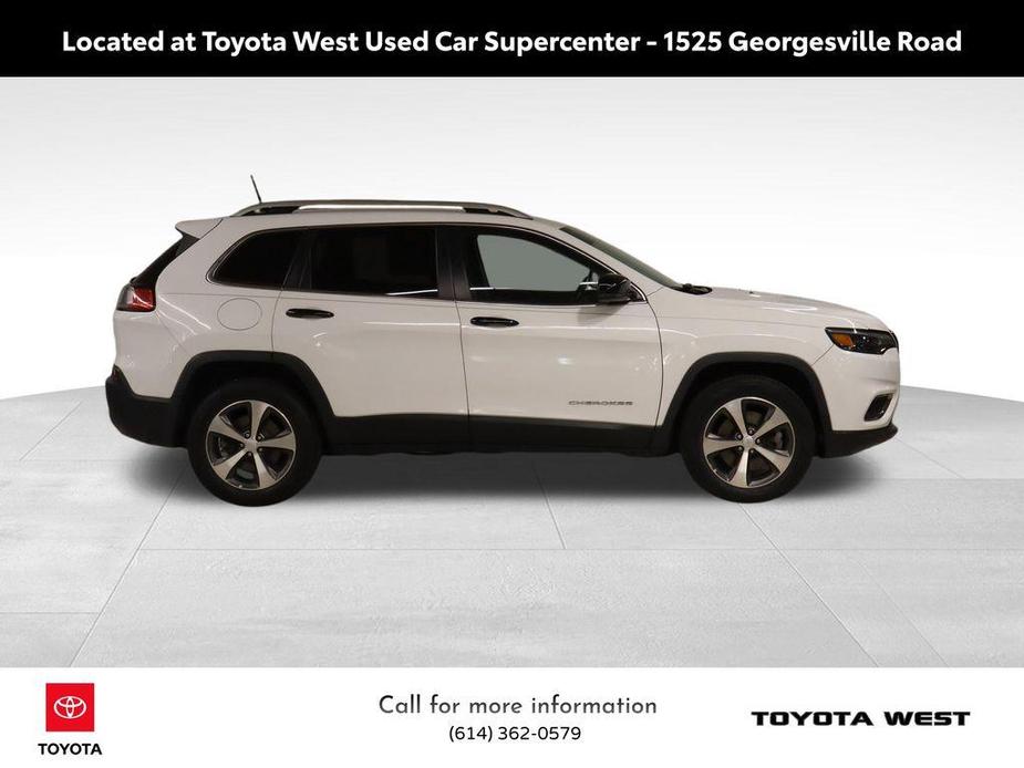 used 2020 Jeep Cherokee car, priced at $19,495