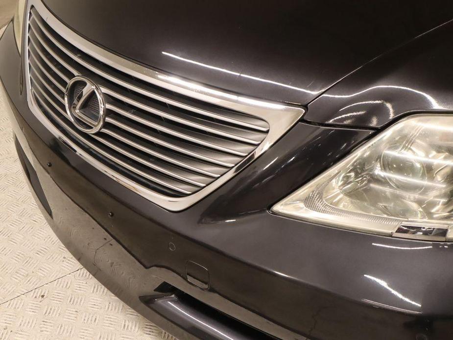 used 2007 Lexus LS 460 car, priced at $13,349