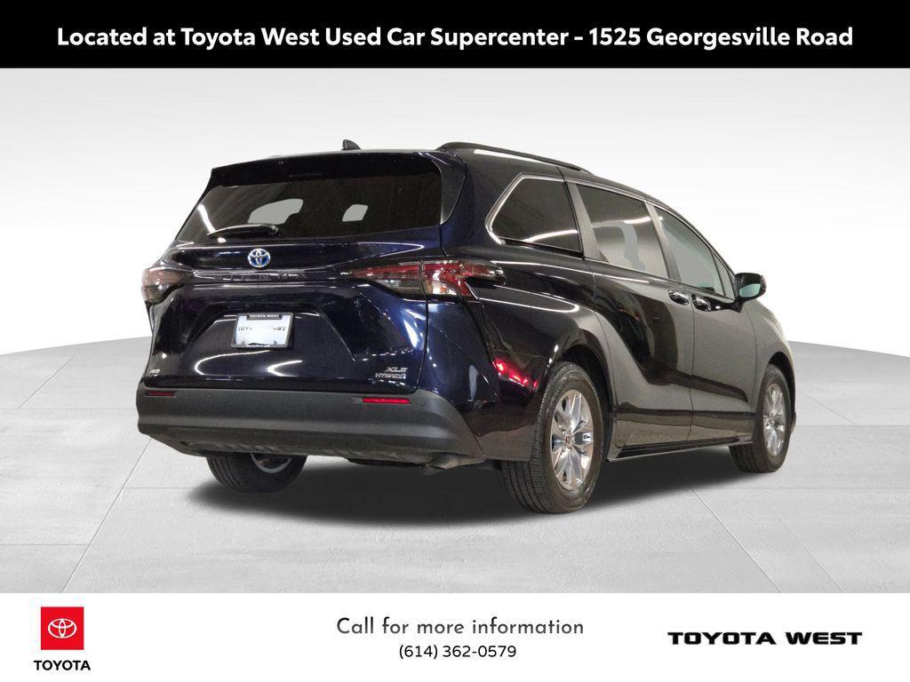 used 2024 Toyota Sienna car, priced at $48,991